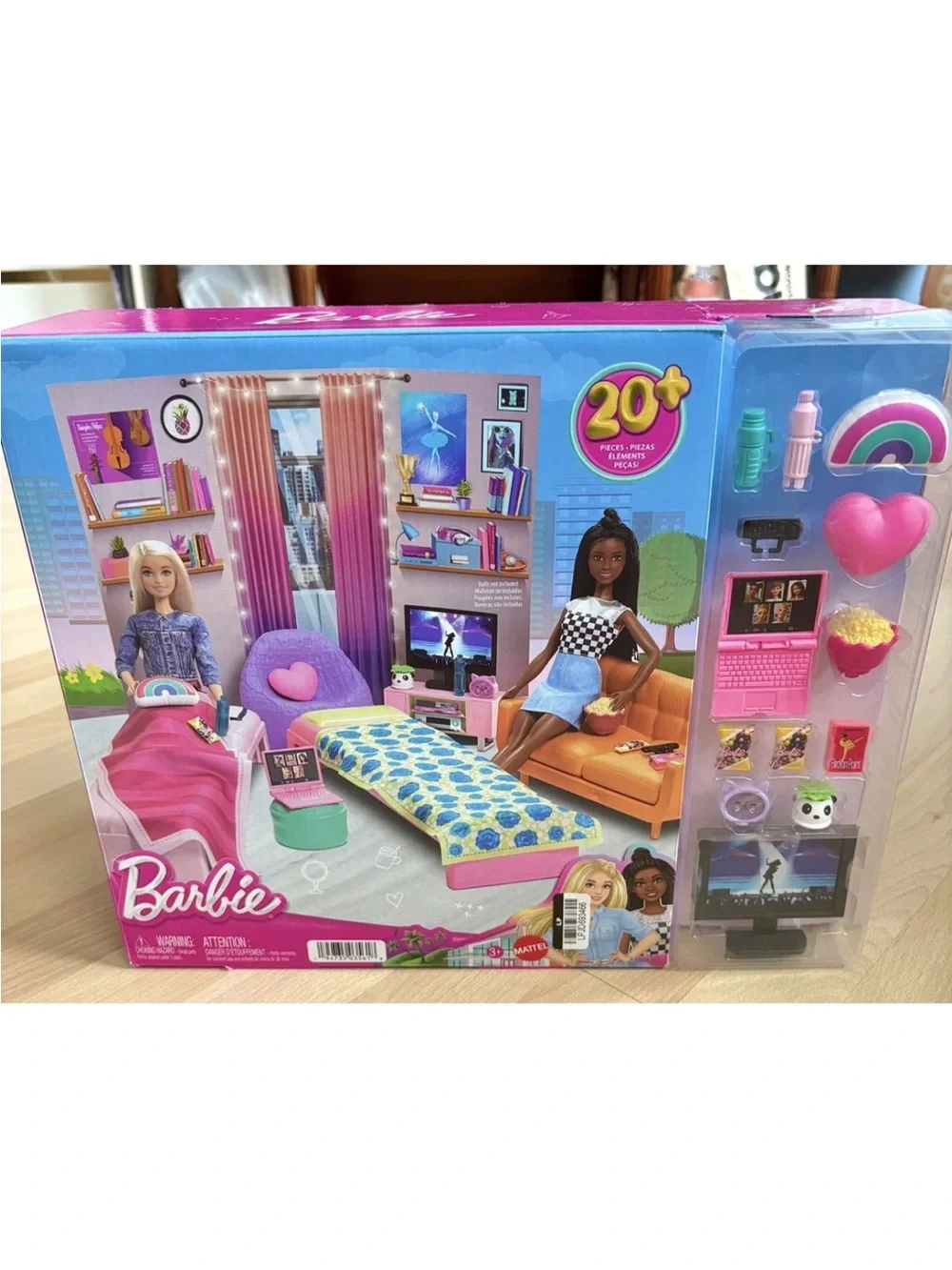 Barbie College Dorm Room Playset Big City Big Dreams w/ Furniture & Accessories